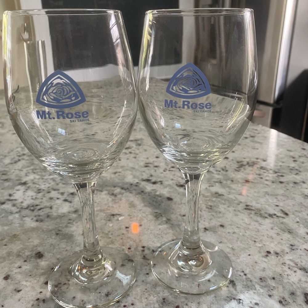 Mount Rose "Ski Tahoe" wine glasses